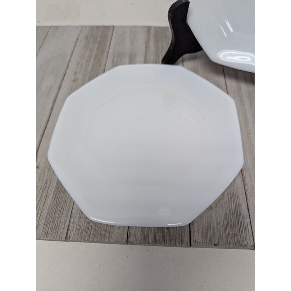 Set of 2 Arcoroc France Octime White Glass Octagon Salad Plates 7 1/4" - Picture 2 of 6